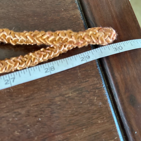 70’s fashion cords macrame style belt with gold hook closure - Picture 6 of 7
